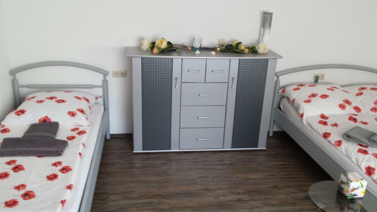 Ferienwohnung Baur Tussenhausen Bagian luar foto