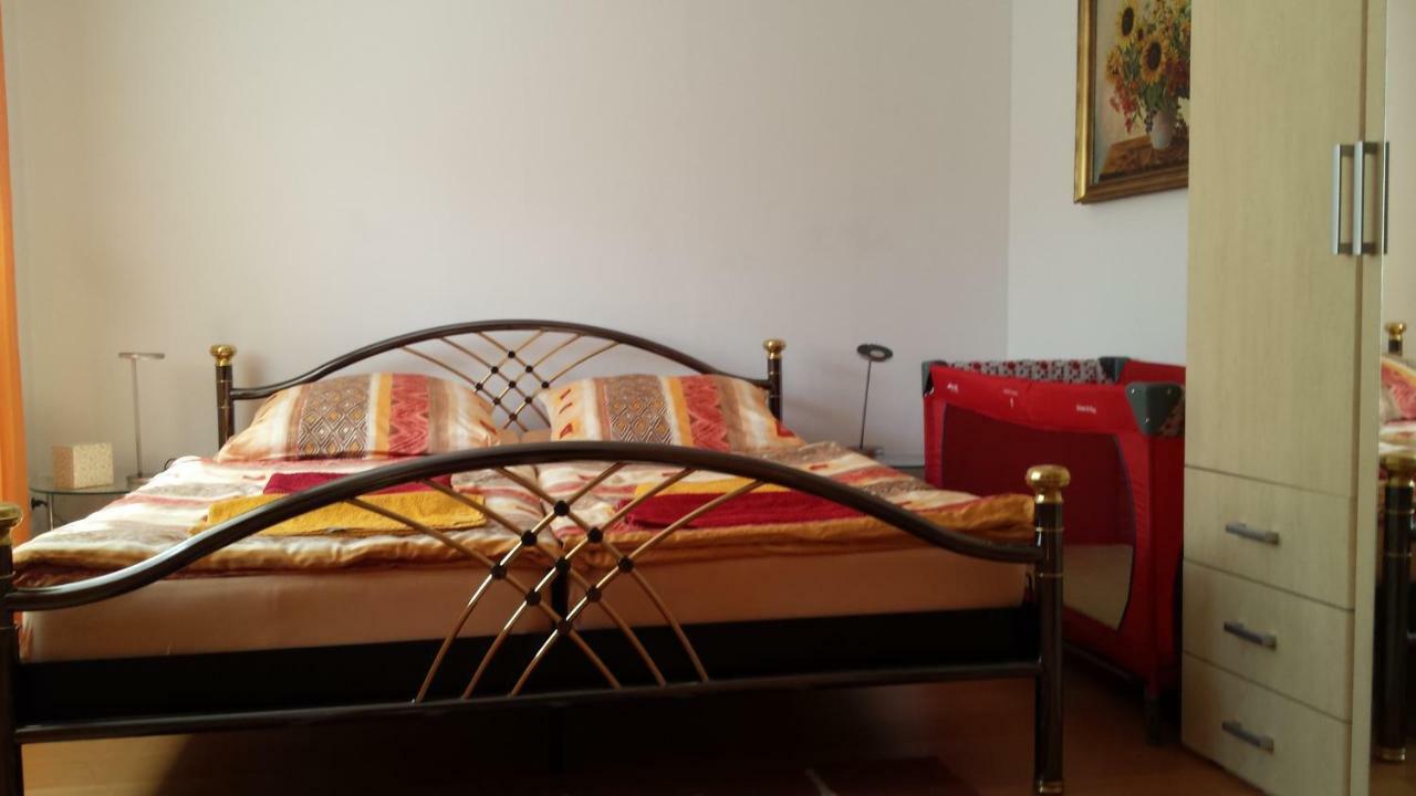 Ferienwohnung Baur Tussenhausen Bagian luar foto