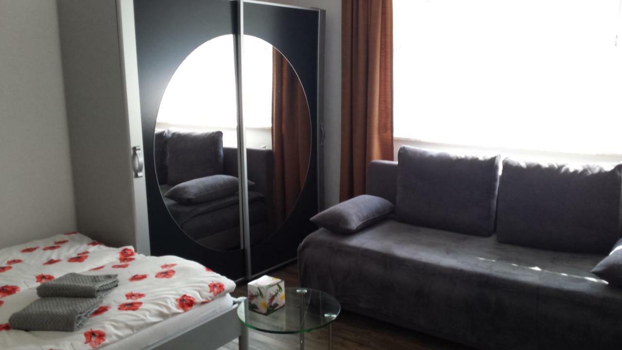 Ferienwohnung Baur Tussenhausen Bagian luar foto