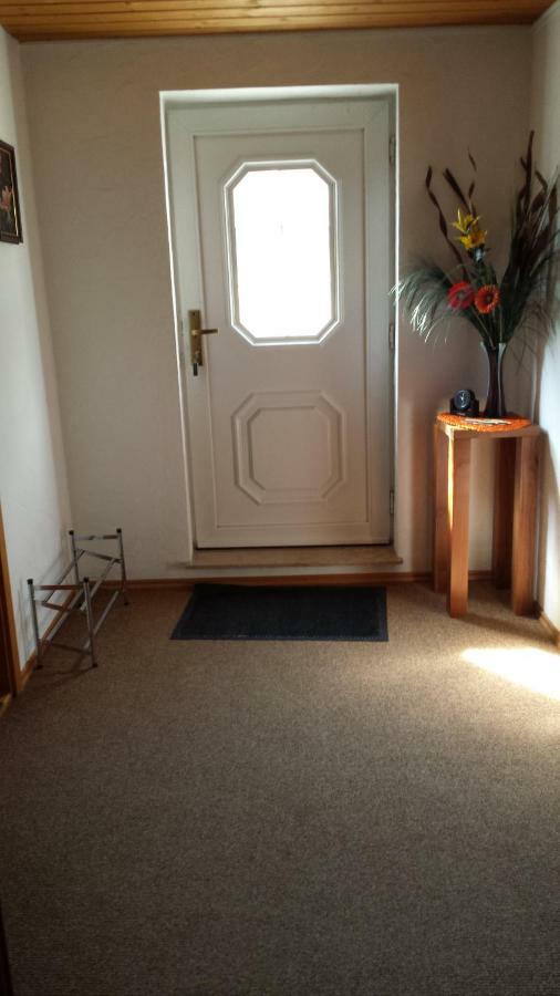 Ferienwohnung Baur Tussenhausen Bagian luar foto